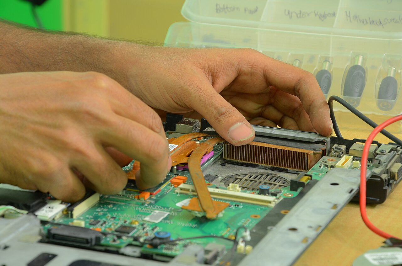Laptop repair in Devil's Peak